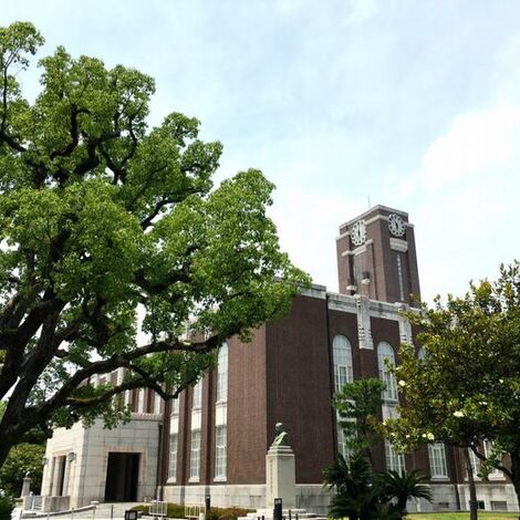 京大4
