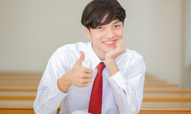 男子高校生
